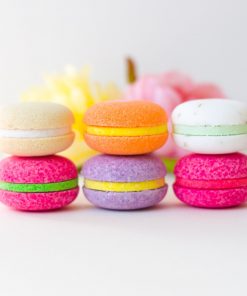 Passion Fruit Bath Macaroon